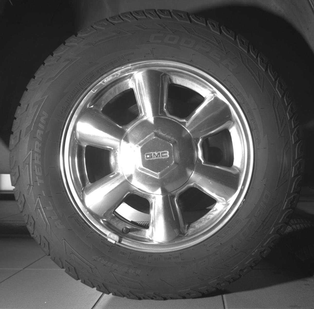 Used 2004 GMC Envoy SLT RWD image 16