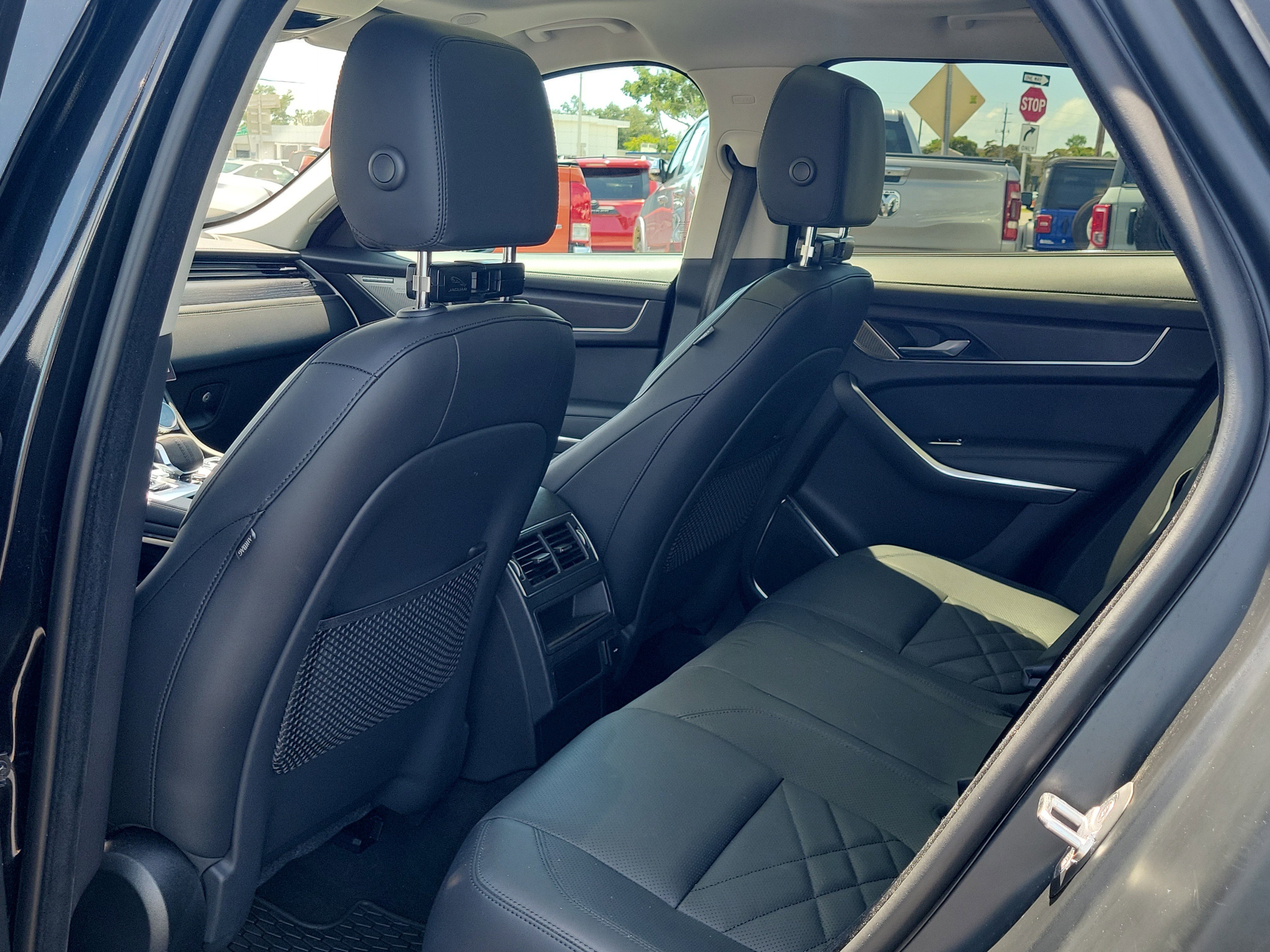 Used 2021 Jaguar F-PACE S AWD/4WD image 14