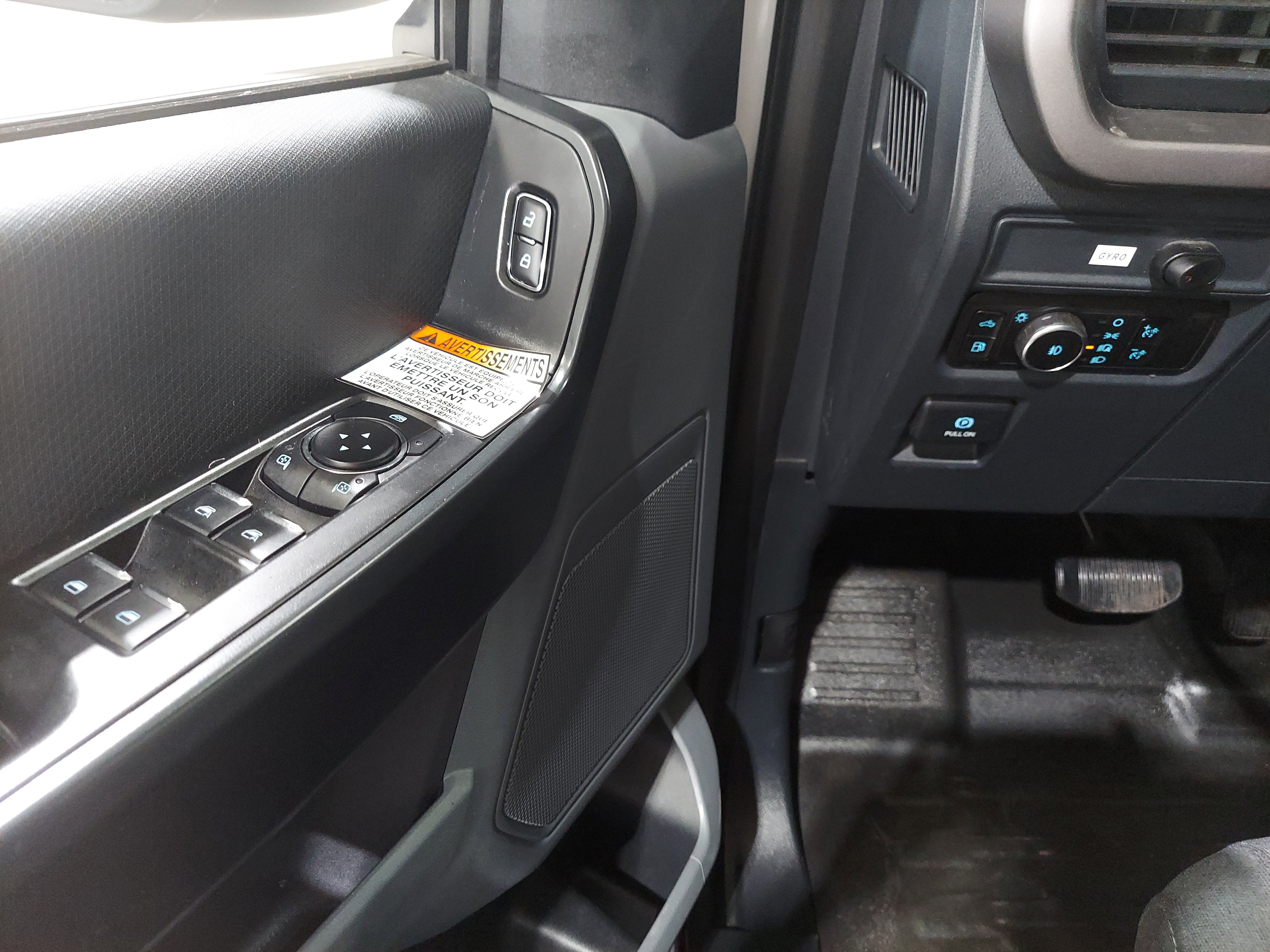 Used 2024 Ford F150 XL w/ Equipment Group 104A Hybrid image 18