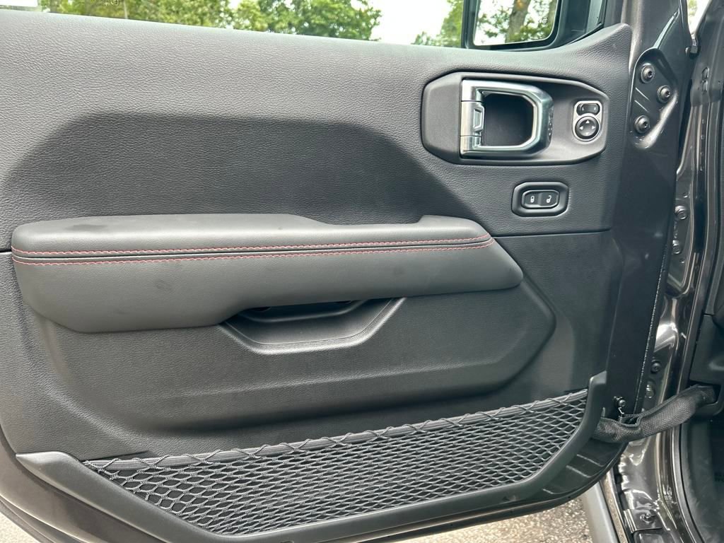 New 2025 Jeep Gladiator Rubicon w/ Safety Group image 11