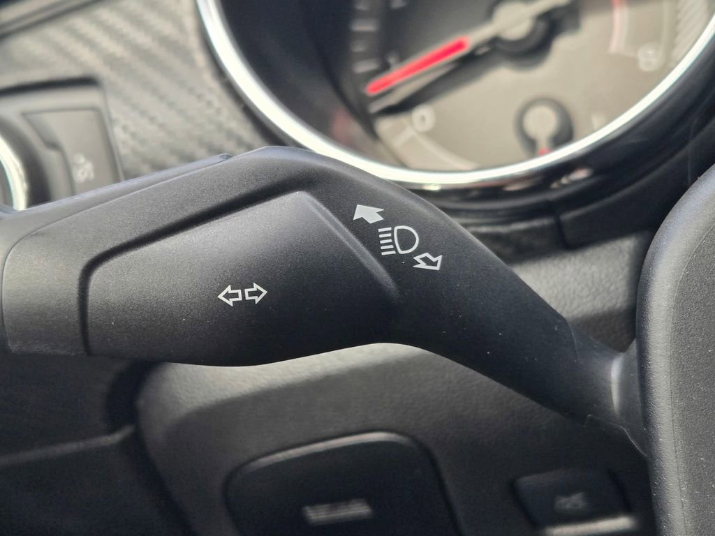 Used 2017 Ford Mustang Coupe image 19