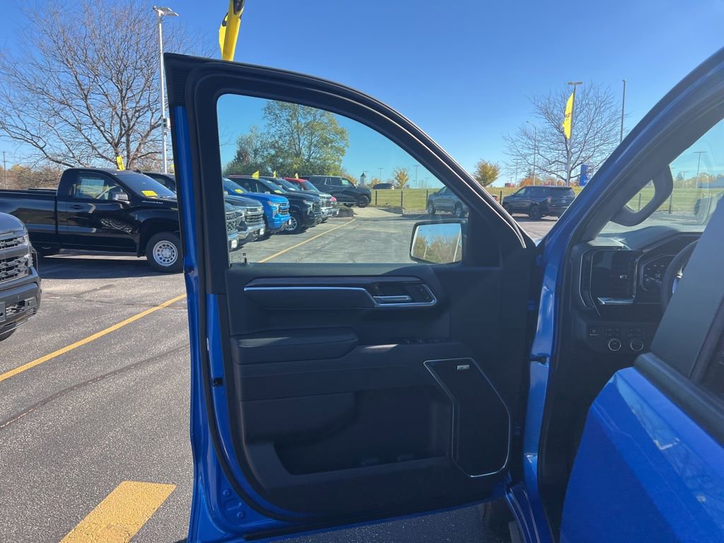 New 2025 Chevrolet Silverado 1500 RST w/ Convenience Package II image 7