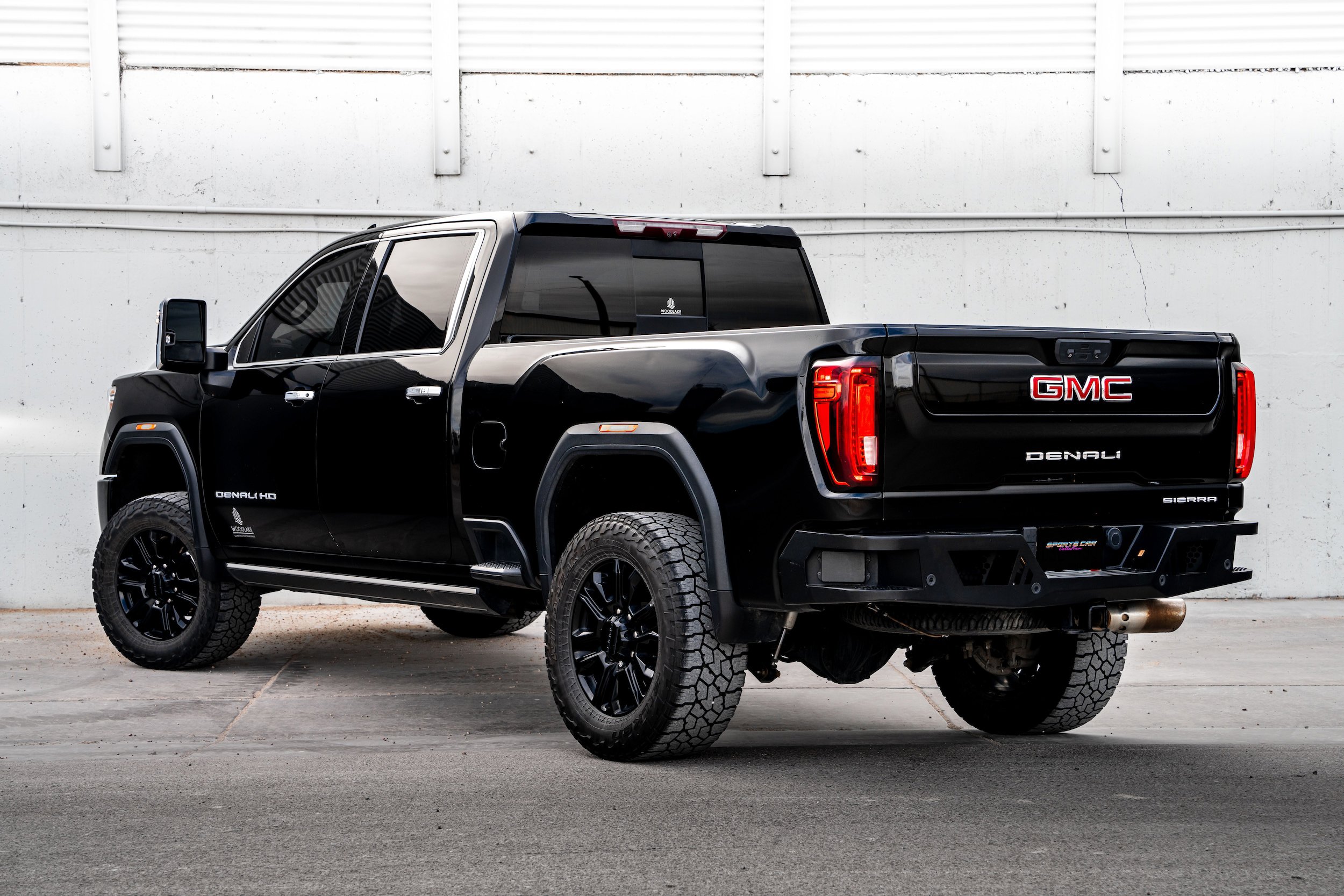 Used 2021 GMC Sierra 3500 Denali w/ Denali Ultimate Package image 3