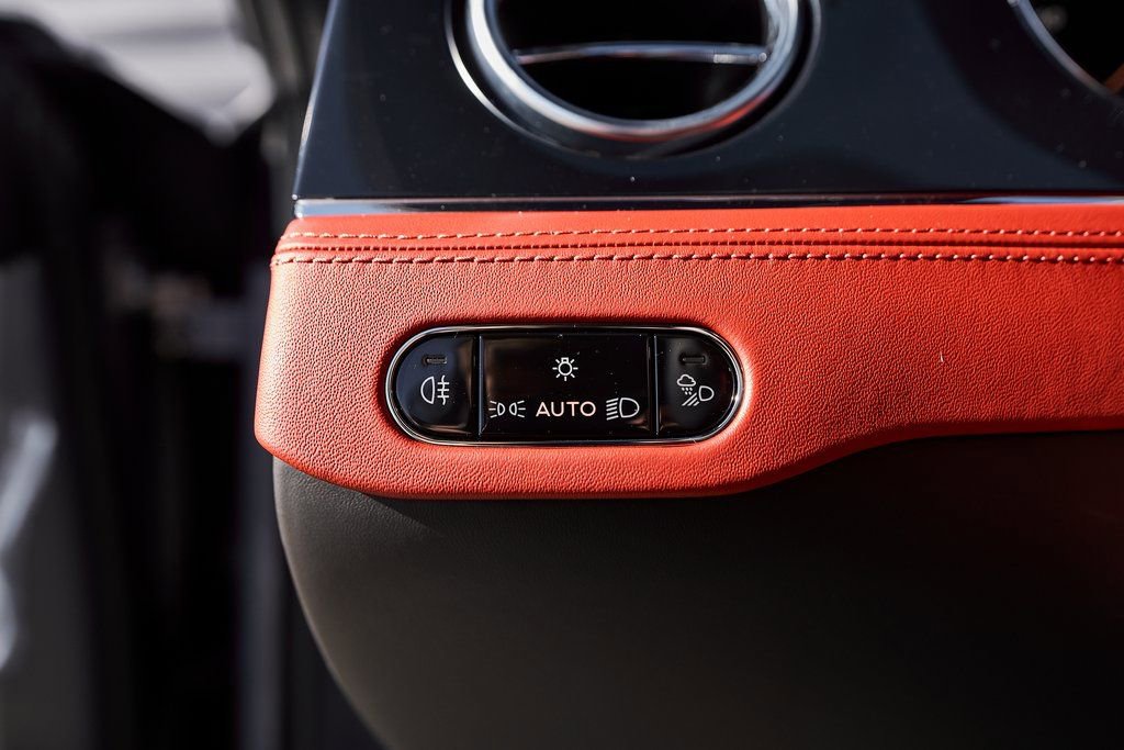 Used 2023 Bentley Continental GT Azure AWD/4WD image 44