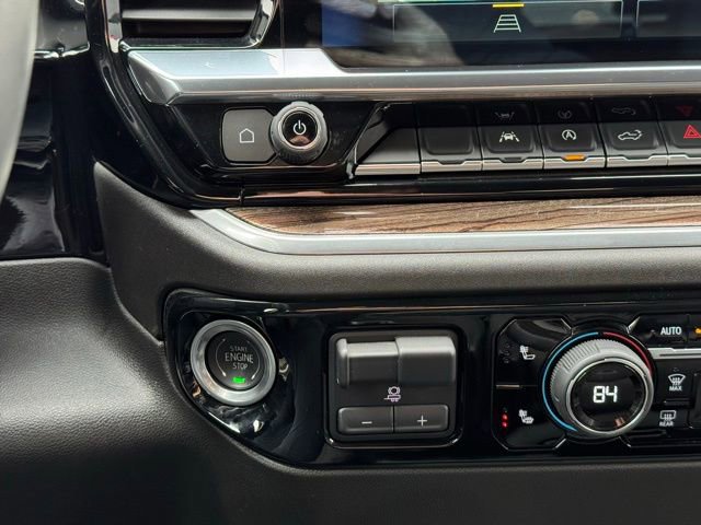 Used 2025 Chevrolet Silverado 1500 LT image 15