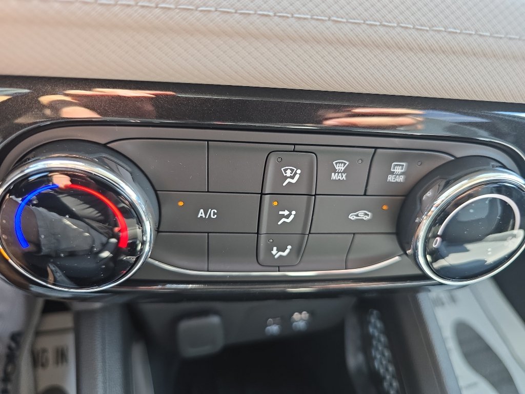 New 2026 Chevrolet TrailBlazer LT w/ Driver Confidence Package FWD image 26