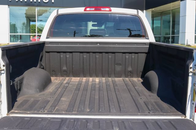 Used 2019 Toyota Tundra SR5 w/ SR5 Upgrade Package AWD/4WD image 11