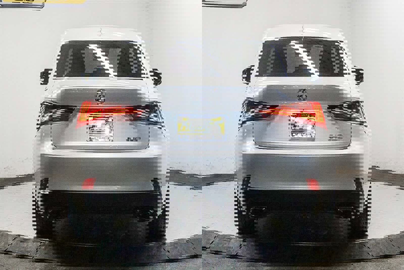 Used 2018 Lexus IS 300 w/ Accessory Package 2 image 3