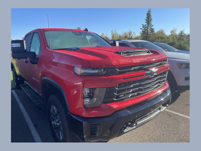 Used 2025 Chevrolet Silverado 2500 Custom w/ Custom Value Package AWD/4WD image 1