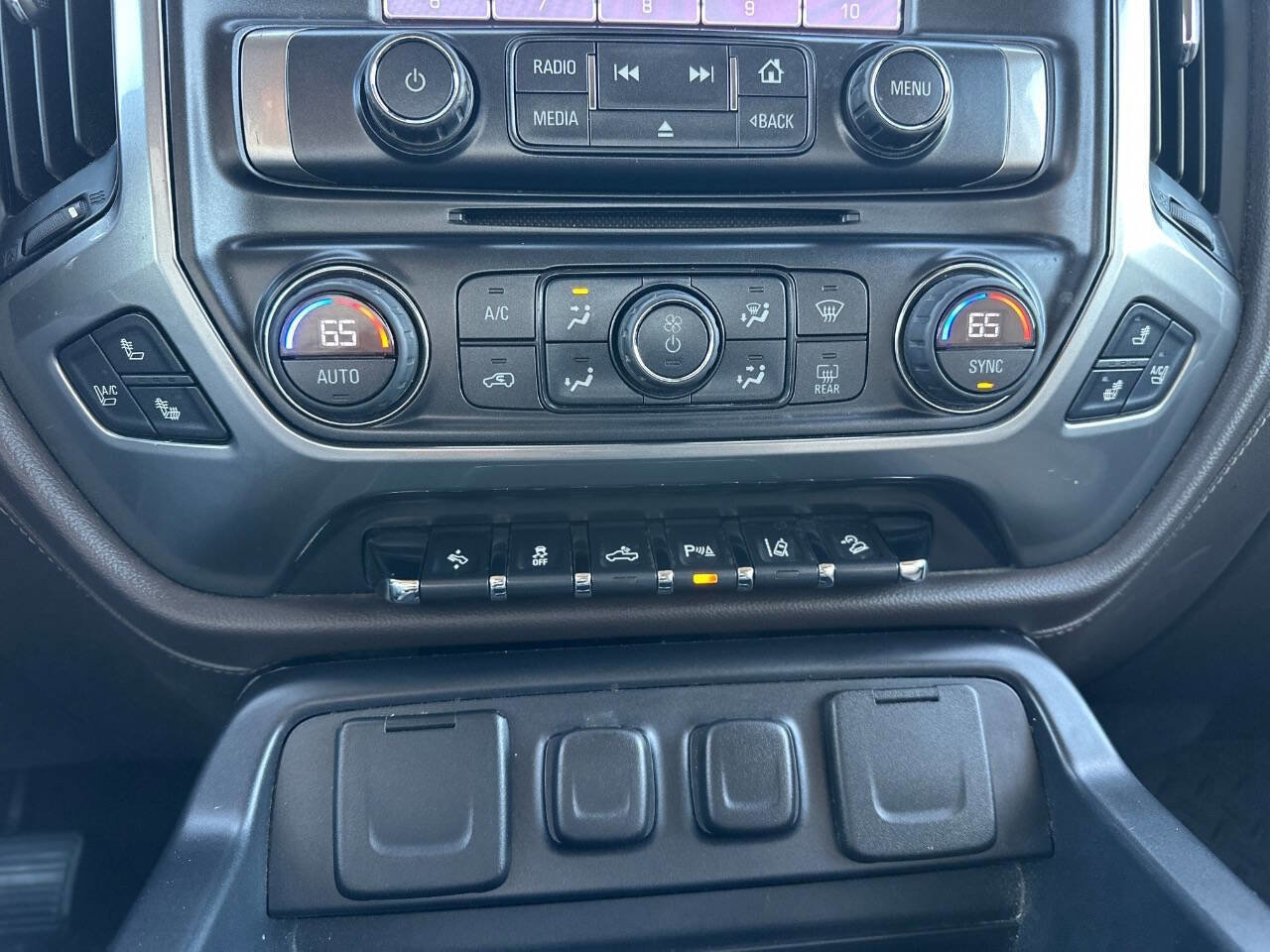 Used 2015 Chevrolet Silverado 1500 LTZ Z71 w/ Custom Sport Edition image 22