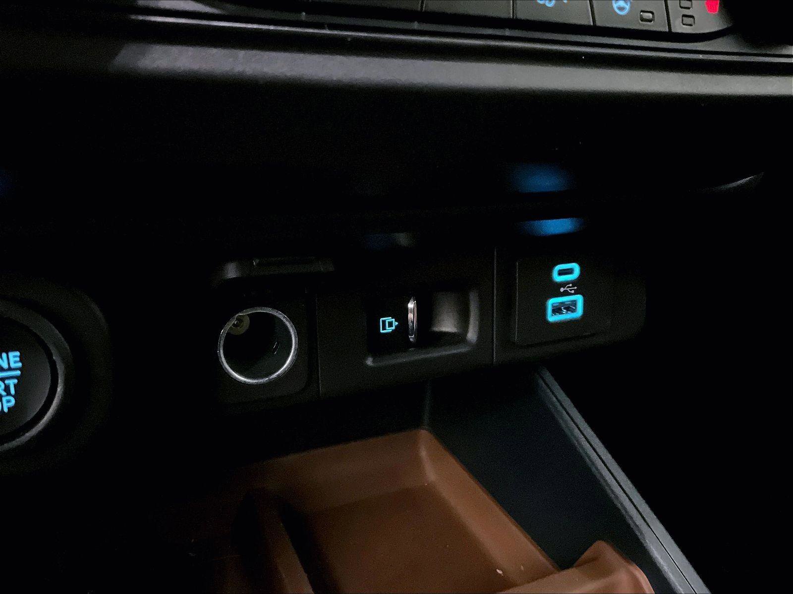 Used 2024 Ford Maverick Lariat w/ FX4 Off-Road Package image 31