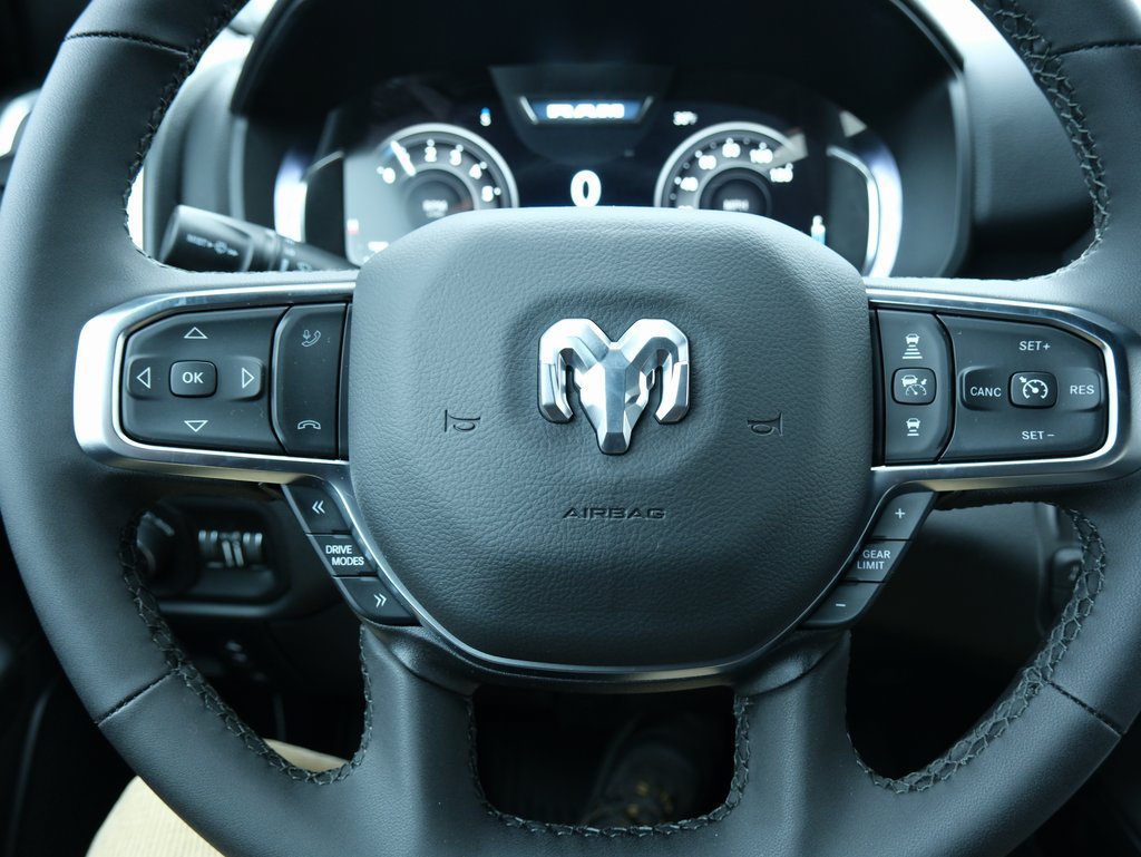 New 2026 RAM 1500 Big Horn AWD/4WD image 16