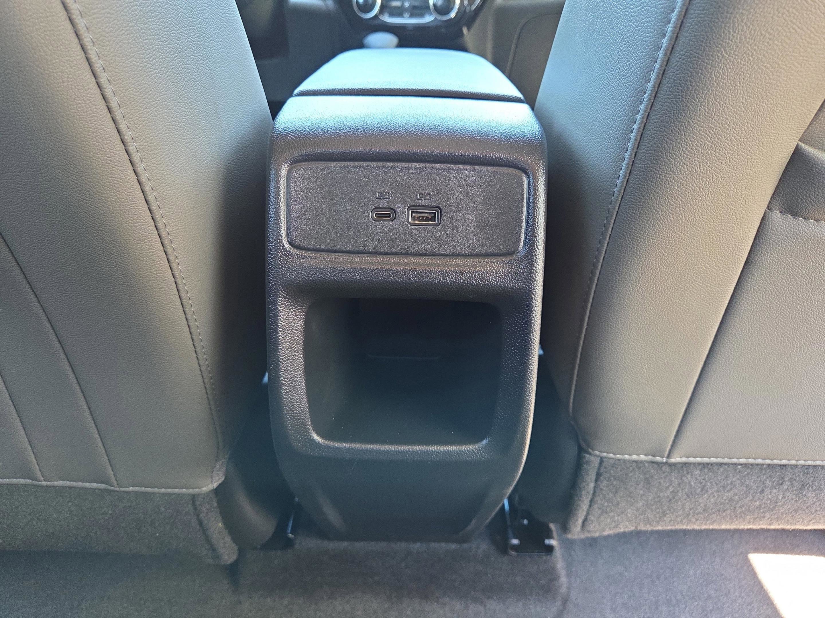 Used 2024 Chevrolet Trax ACTIV w/ Driver Confidence Package FWD image 35