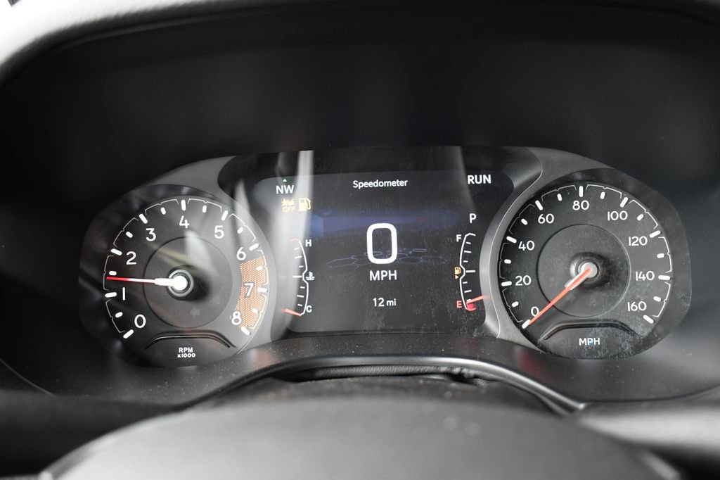 New 2026 Jeep Compass Latitude image 10