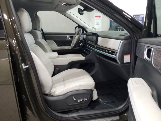 Certified 2025 Hyundai Santa Fe Calligraphy FWD image 16