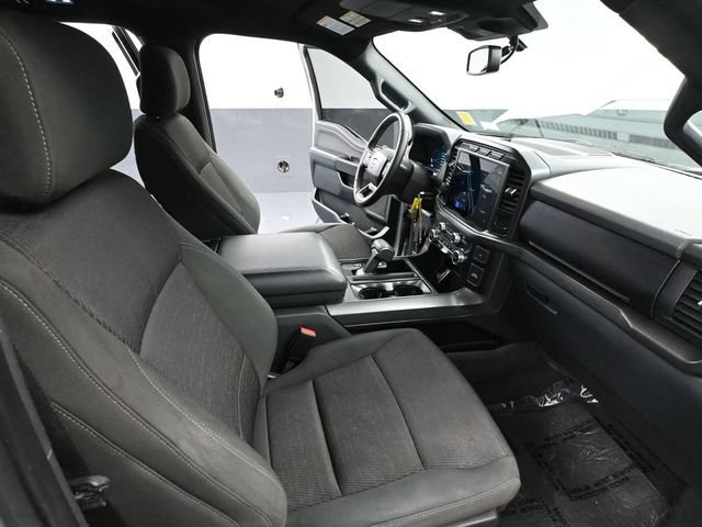Used 2024 Ford F150 XLT w/ XLT Black Appearance Package AWD/4WD image 39
