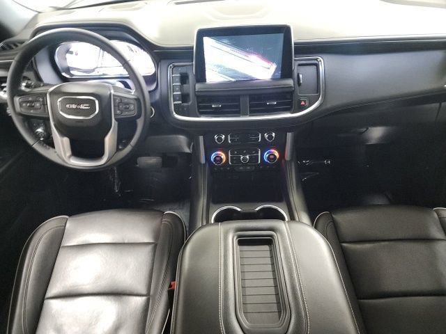 Used 2023 GMC Yukon XL SLT AWD/4WD image 2