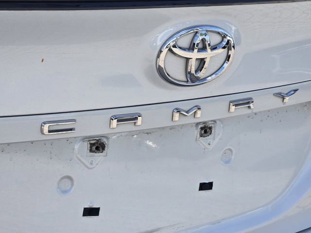 Used 2019 Toyota Camry XSE FWD image 9
