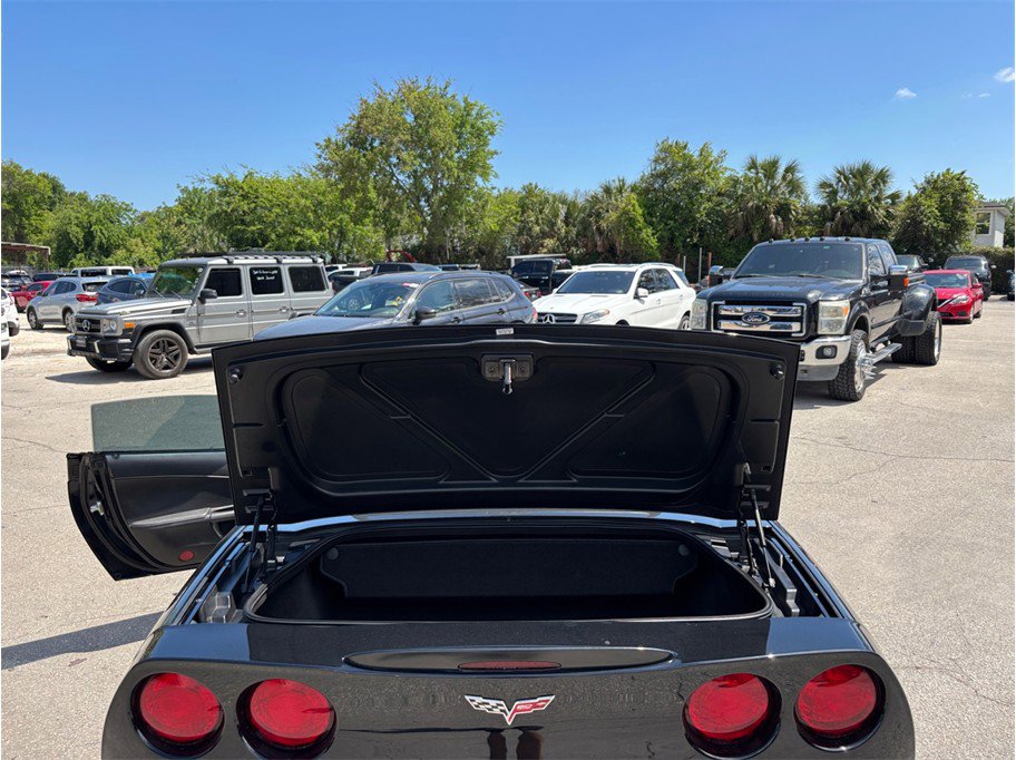 Used 2013 Chevrolet Corvette Grand Sport w/ 3LT Preferred Equipment Group image 39