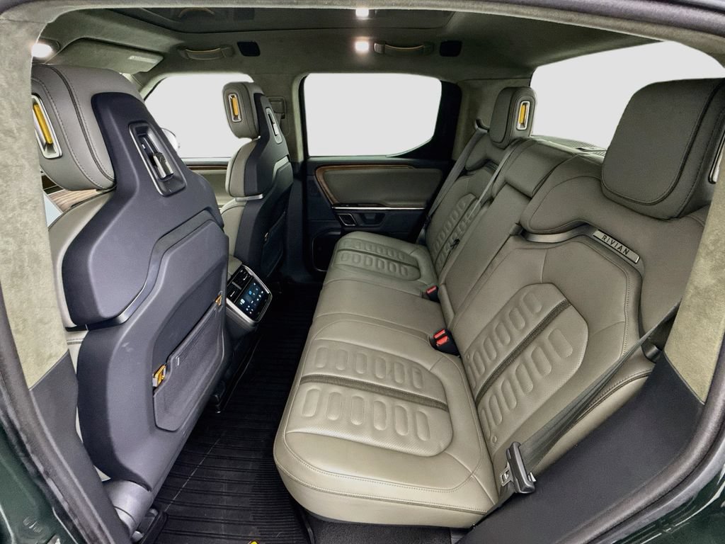 Used 2023 Rivian R1T Adventure Dual AWD/4WD image 18