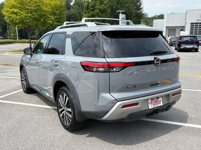 Certified 2022 Nissan Pathfinder Platinum w/ Cargo Package AWD/4WD image 5