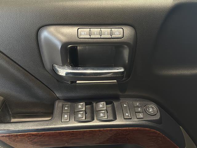 Used 2018 GMC Sierra 1500 SLT w/ SLT Premium Package AWD/4WD image 16