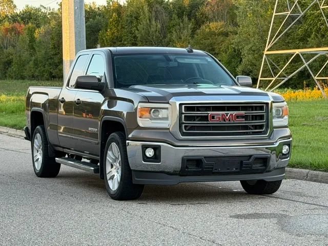 Used 2015 GMC Sierra 1500 SLE RWD image 3