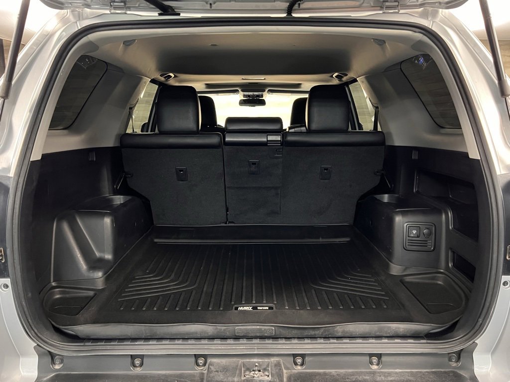 Used 2018 Toyota 4Runner TRD Off-Road Premium image 12