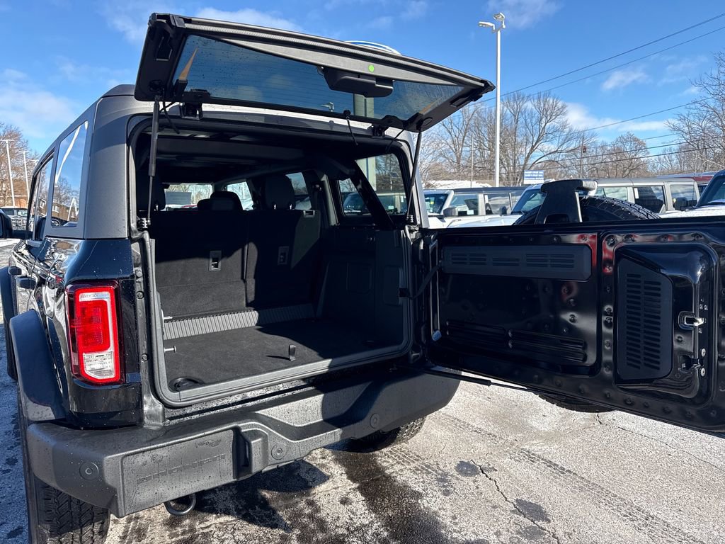 Used 2025 Ford Bronco Big Bend image 11