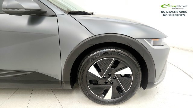 Used 2025 Hyundai Ioniq 5 SEL RWD image 21