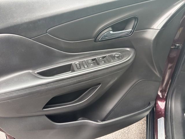 Used 2018 Buick Encore Preferred image 18
