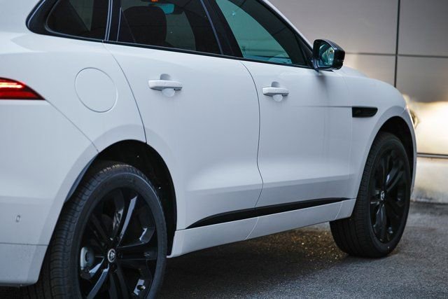 New 2026 Jaguar F-PACE R-Dynamic S AWD/4WD image 10