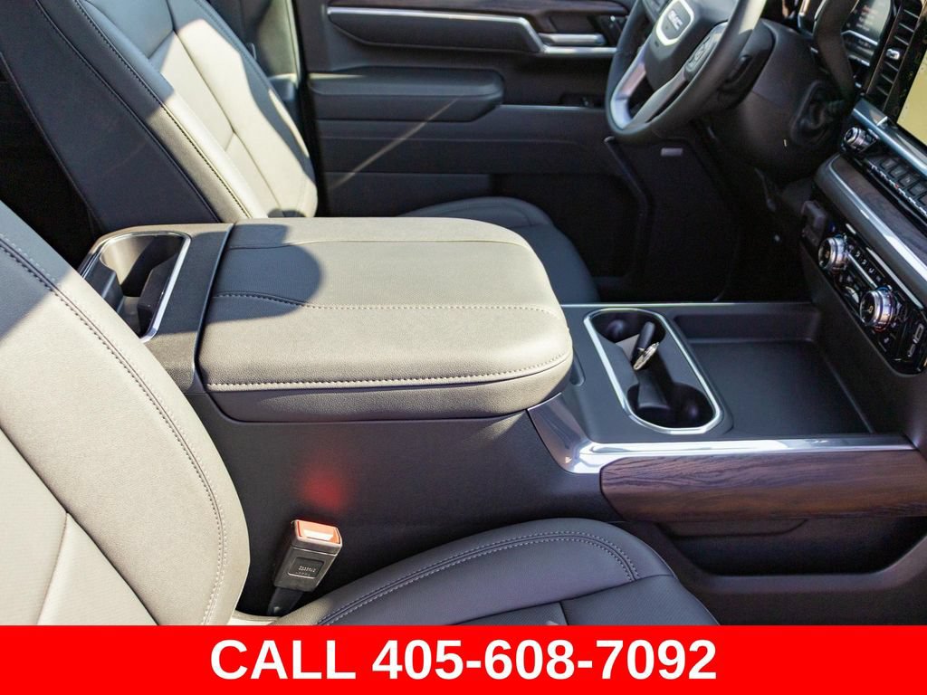Used 2025 GMC Sierra 2500 SLT w/ SLT Premium Package AWD/4WD image 20