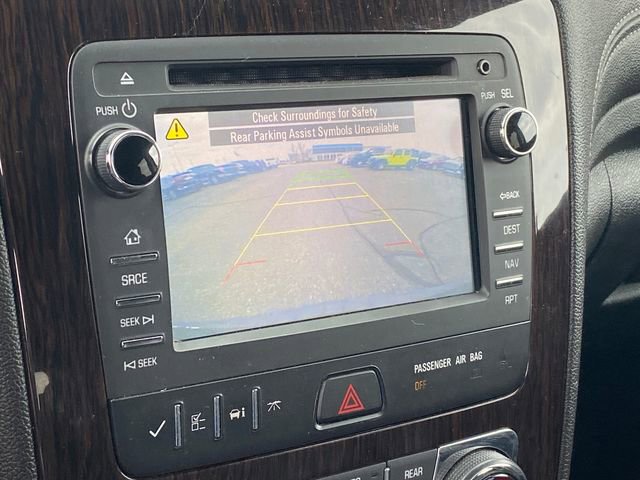 Used 2017 Chevrolet Traverse LT image 11