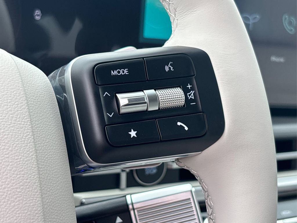 New 2026 Hyundai Santa Fe SE image 21