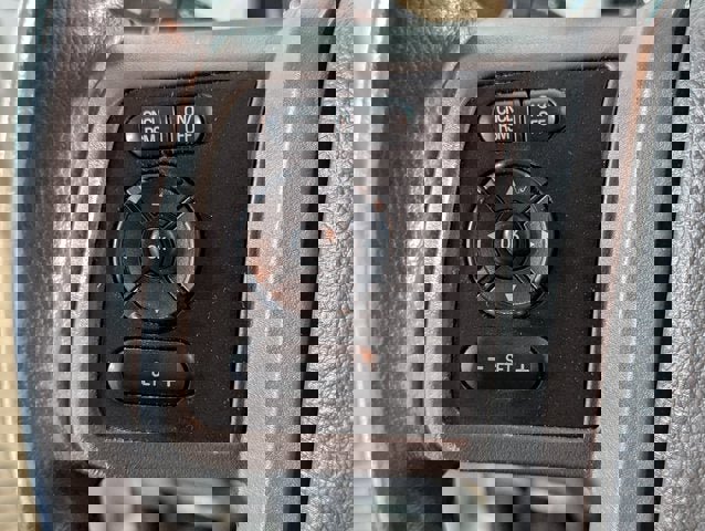 Used 2016 Ford F250 Lariat w/ Chrome Package image 30