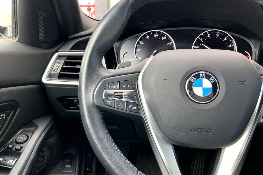 Used 2020 BMW 330i Sedan RWD image 18