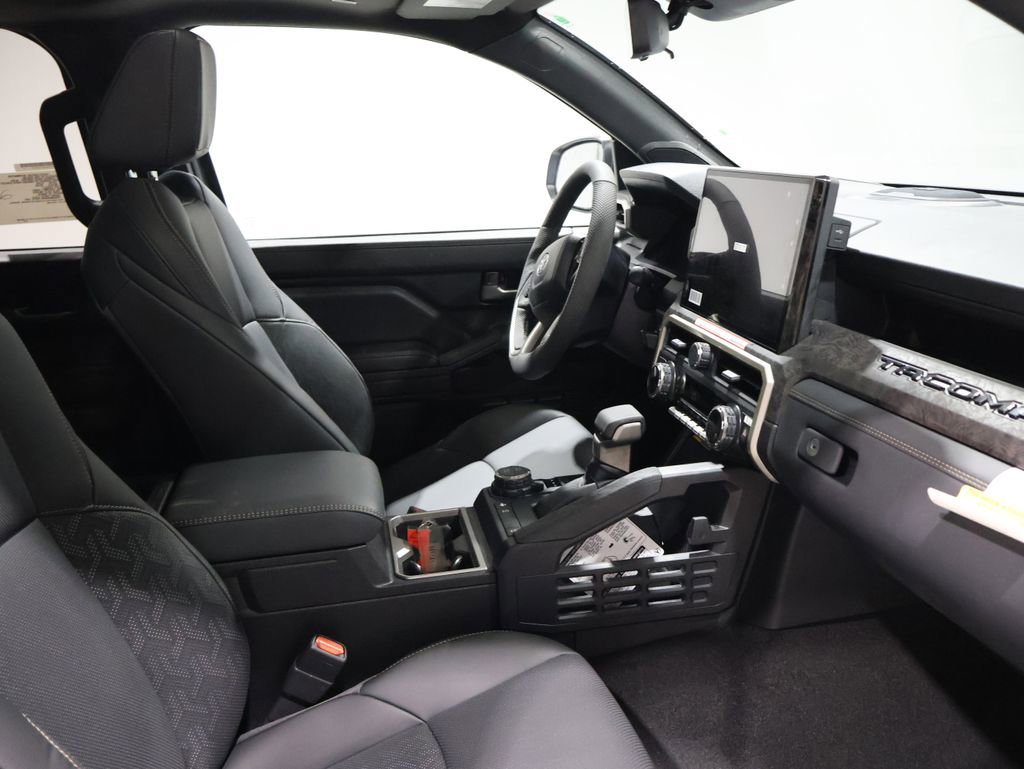 New 2026 Toyota Tacoma Limited AWD/4WD image 11