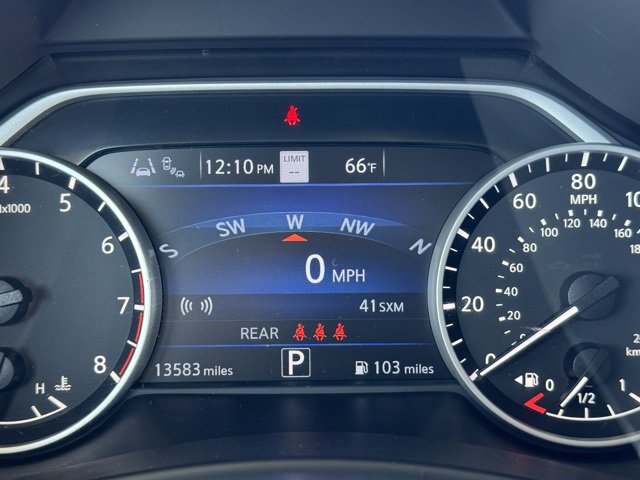 Used 2024 Nissan Murano Platinum w/ Cargo Package image 13