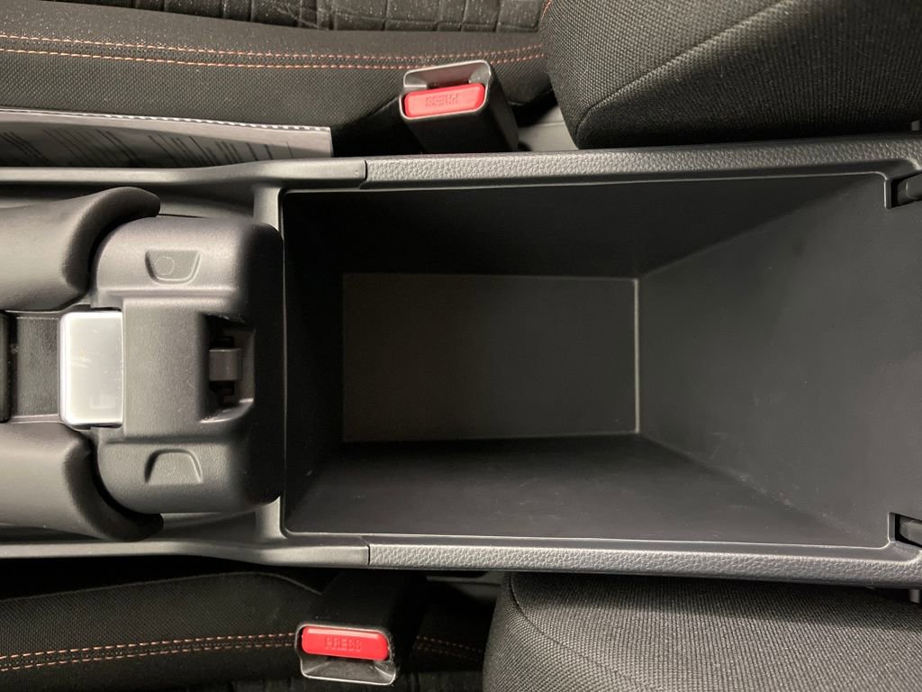 Used 2024 Honda HR-V Sport image 25