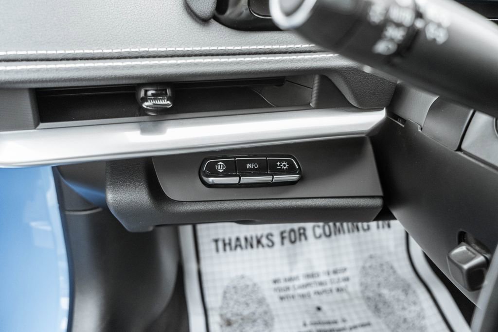 Used 2023 Chevrolet Corvette Stingray Preferred Cpe w/ Z51 Performance Package image 19