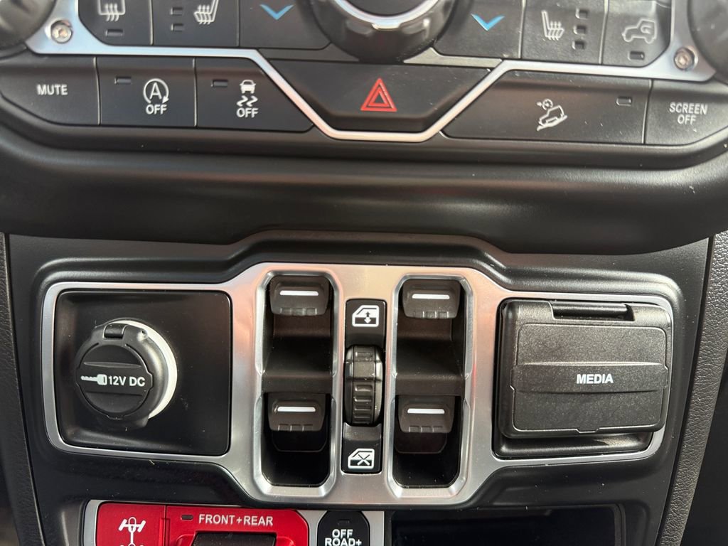 Certified 2021 Jeep Wrangler Unlimited Rubicon image 28