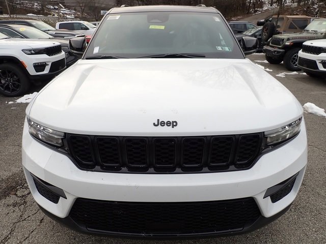 New 2025 Jeep Grand Cherokee Limited w/ MOPAR Finishing Package image 10