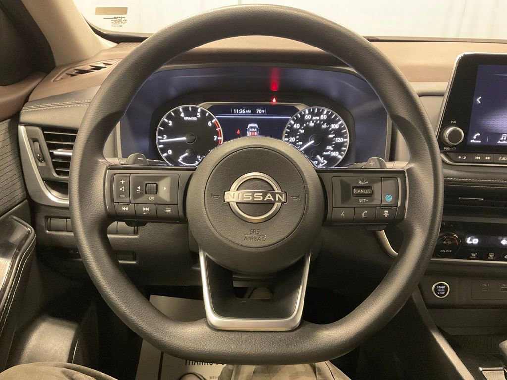 Used 2023 Nissan Rogue SV AWD/4WD image 13