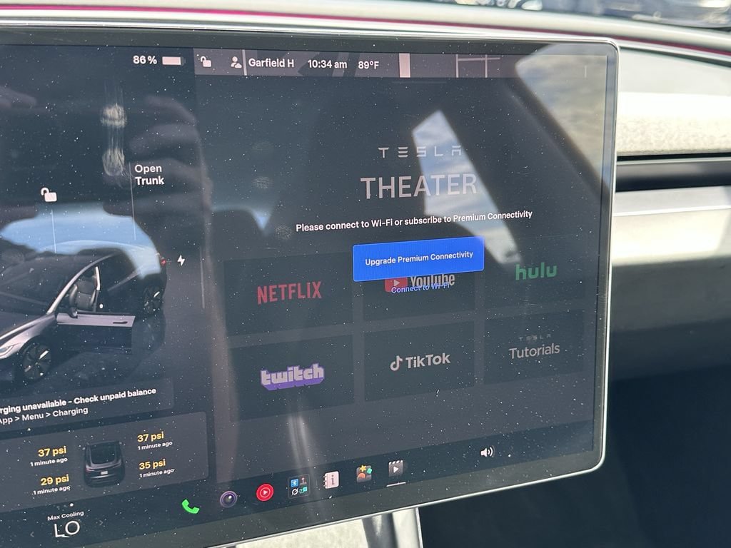 Used 2025 Tesla Model 3 Long Range RWD image 26