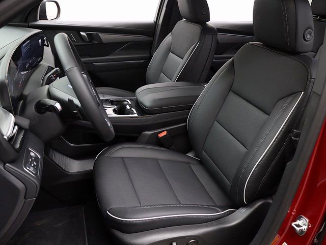 New 2026 Buick Enclave Preferred w/ LPO, Floor Liner Package image 9