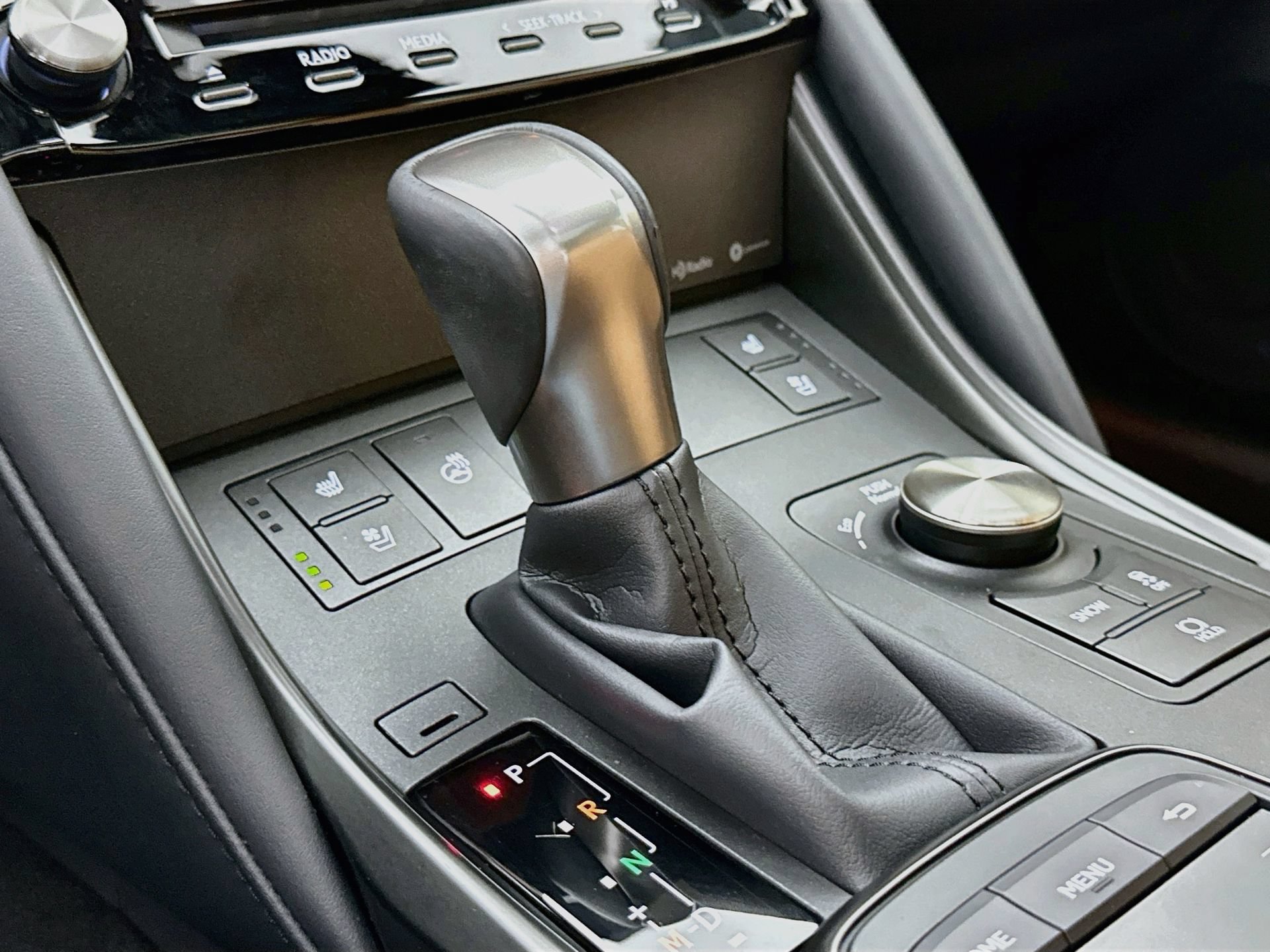 Used 2023 Lexus IS 300 w/ Premium Package RWD image 17