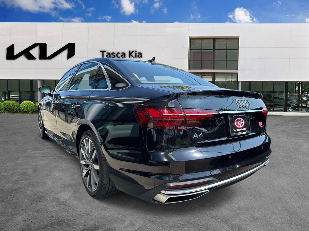 Used 2022 Audi A4 2.0T Premium AWD/4WD image 6