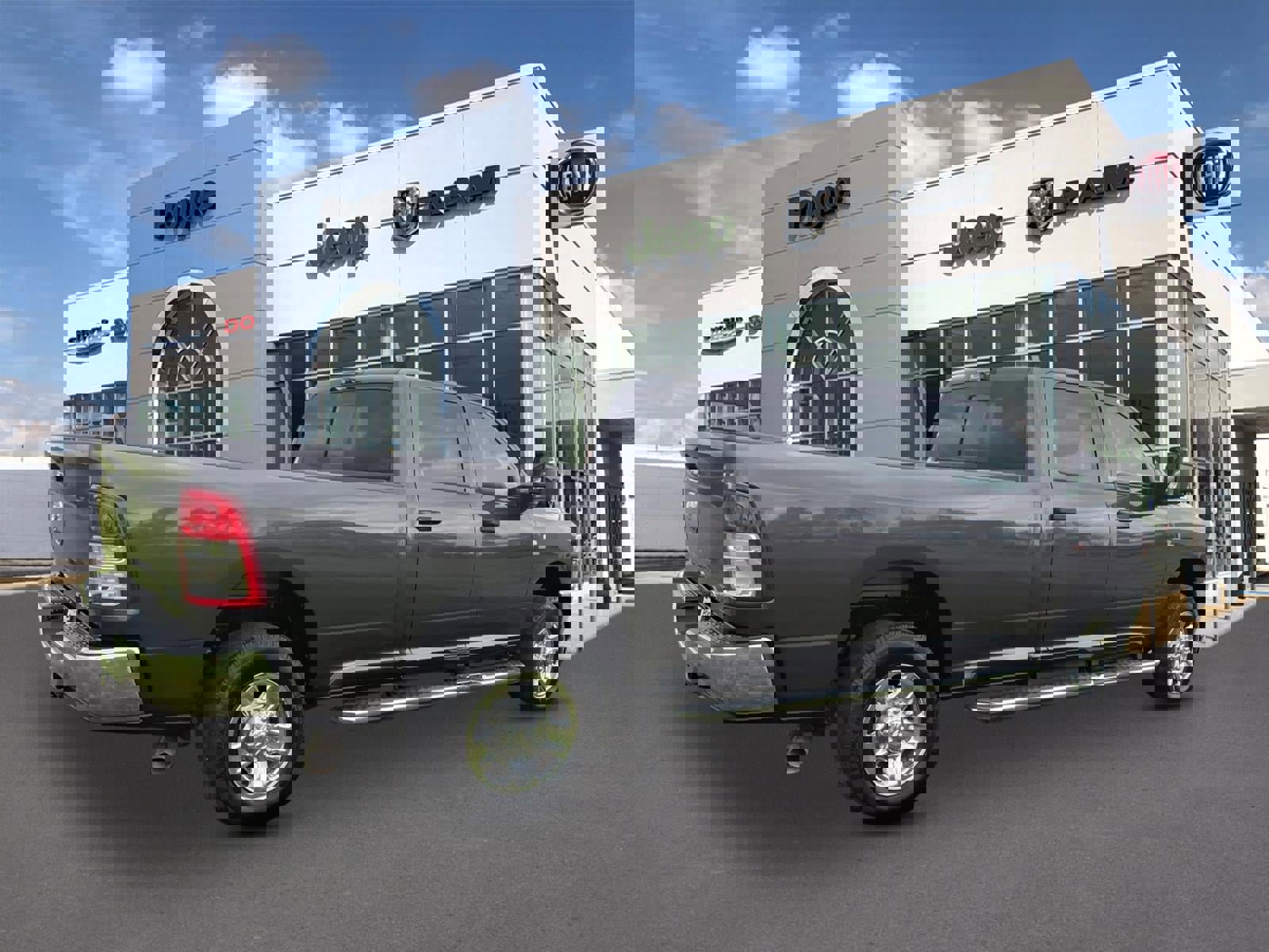 Used 2023 RAM 3500 Tradesman AWD/4WD image 2