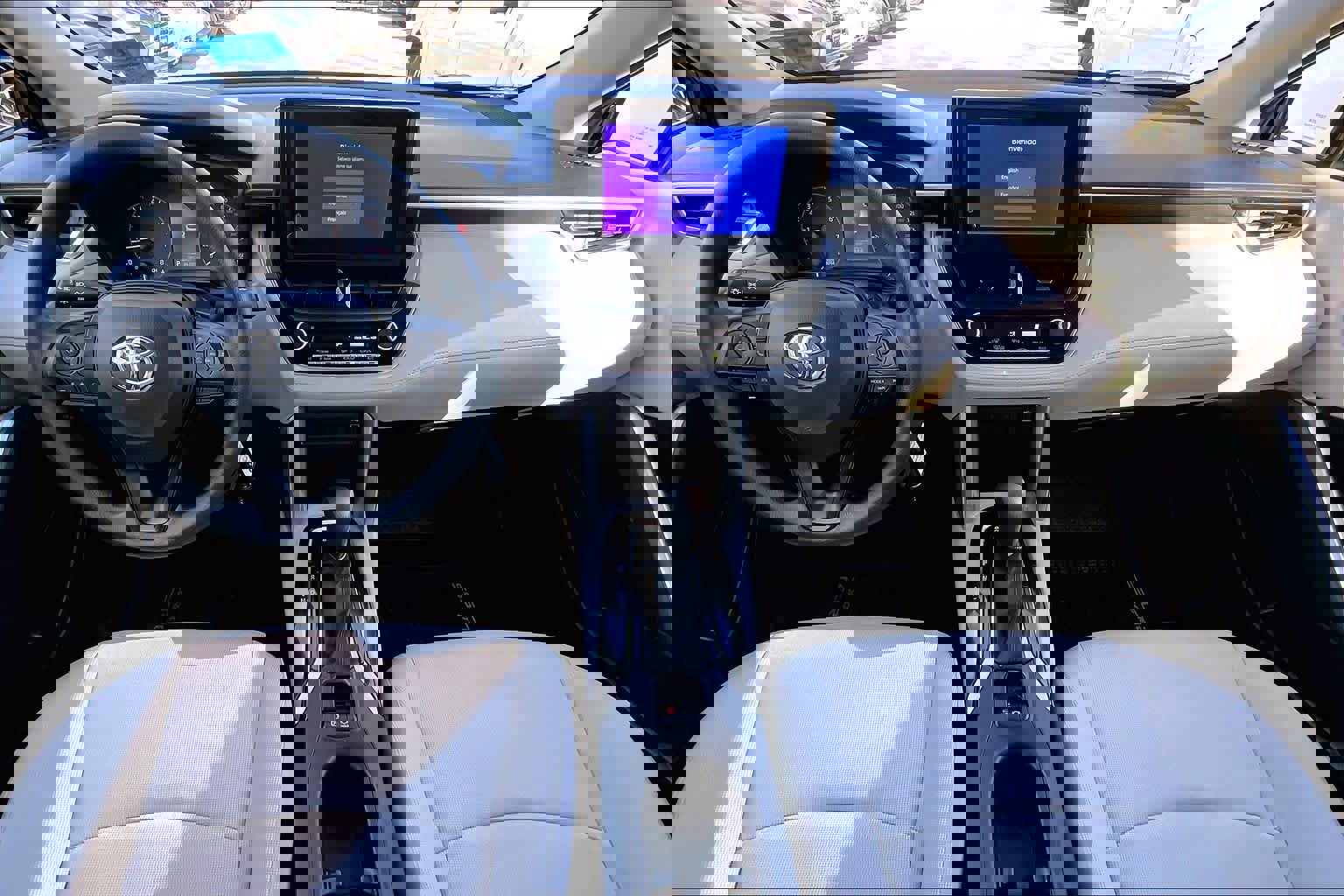 Certified 2023 Toyota Corolla Cross L image 14